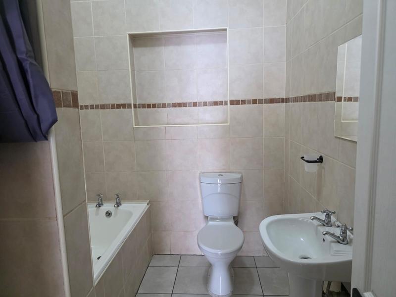 To Let 3 Bedroom Property for Rent in Parow Western Cape
